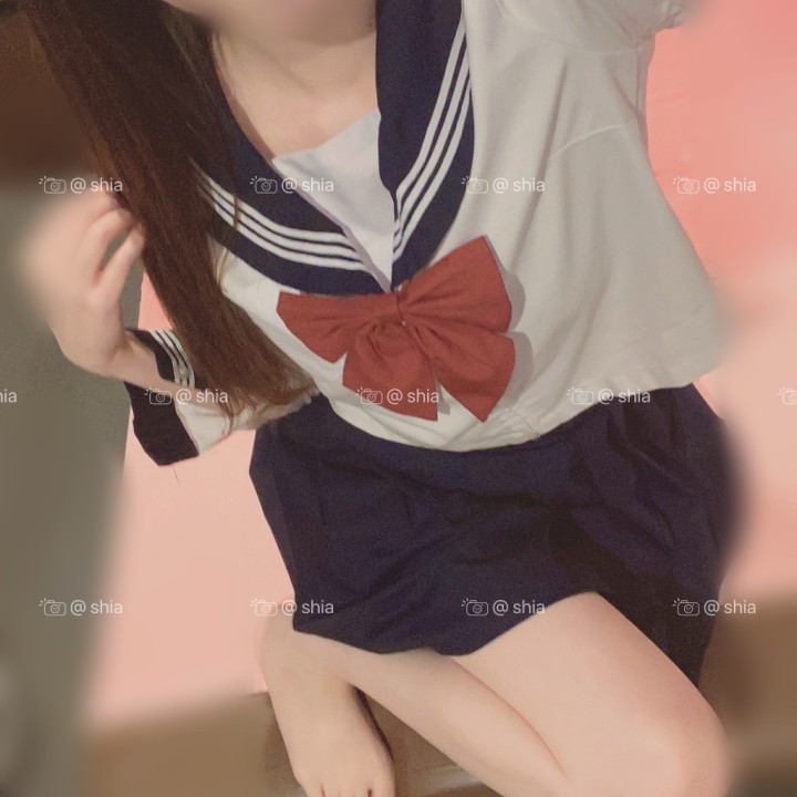 しあ