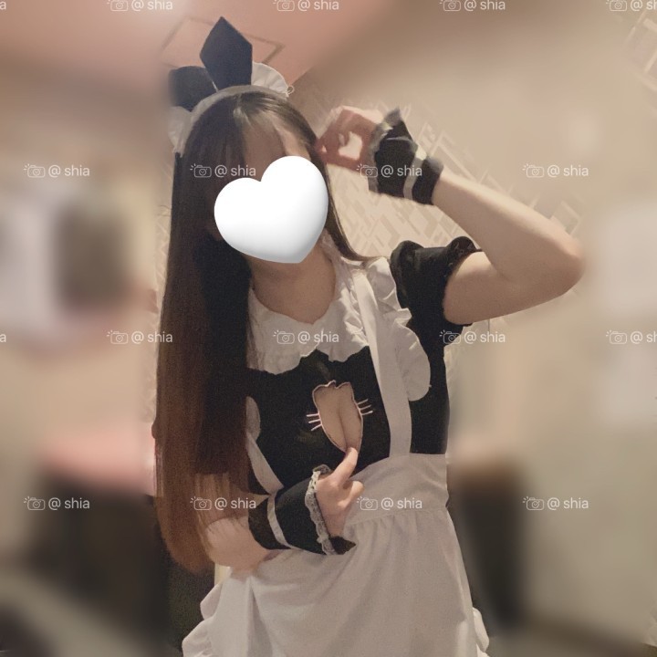 しあ