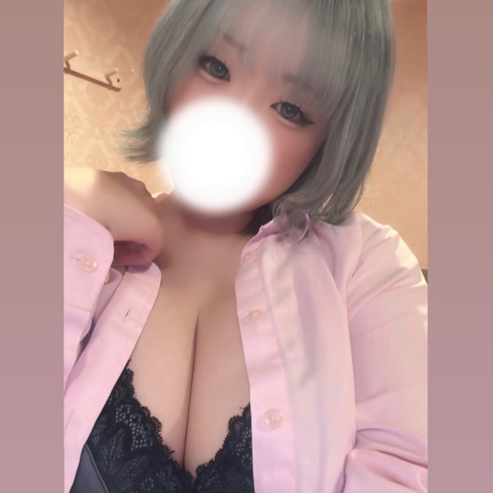 みよん