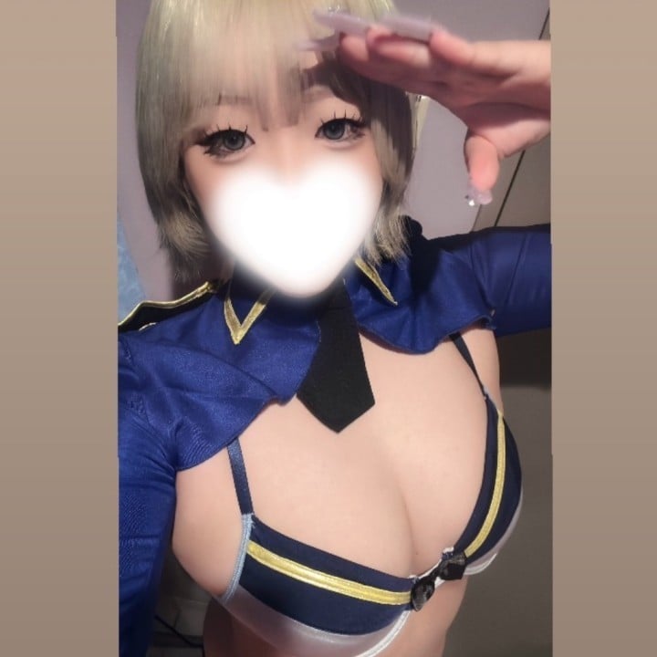 みよん