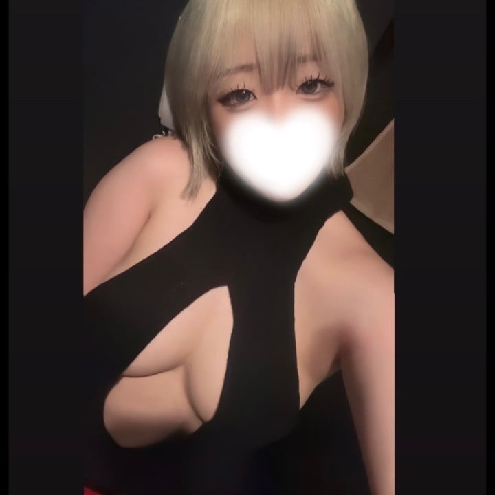 みよん