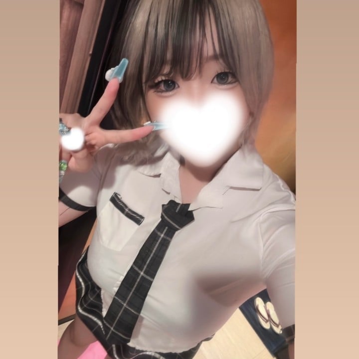 みよん