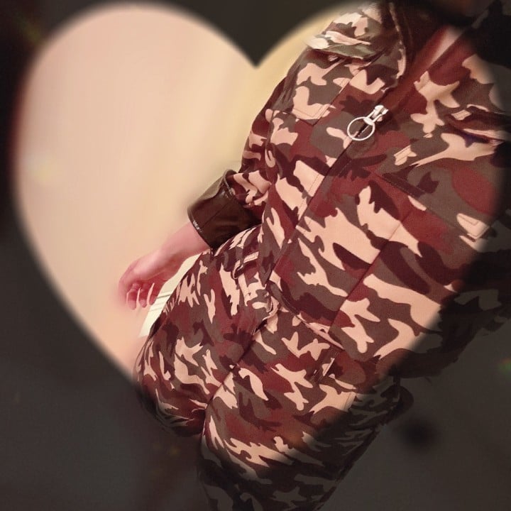 みと