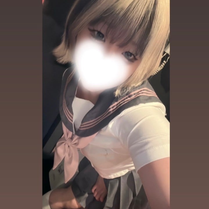 みよん