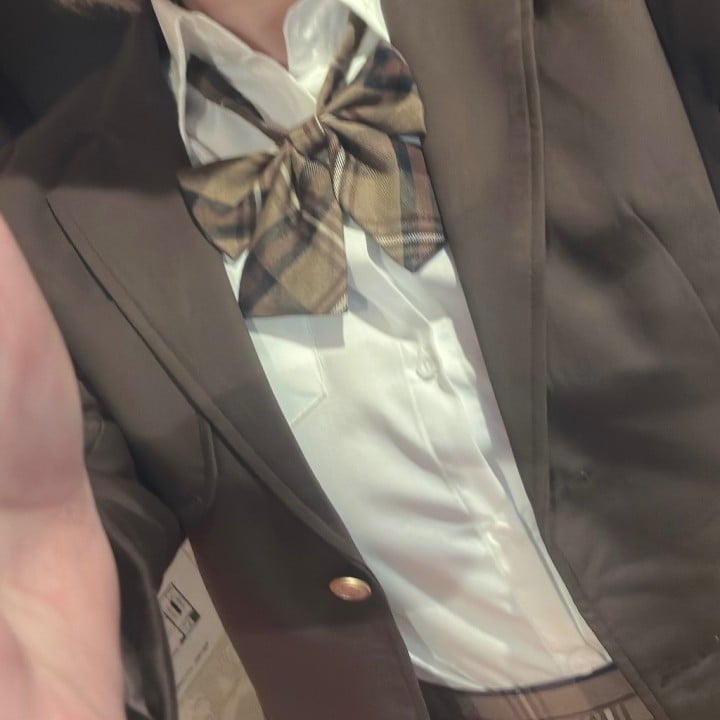 みよん