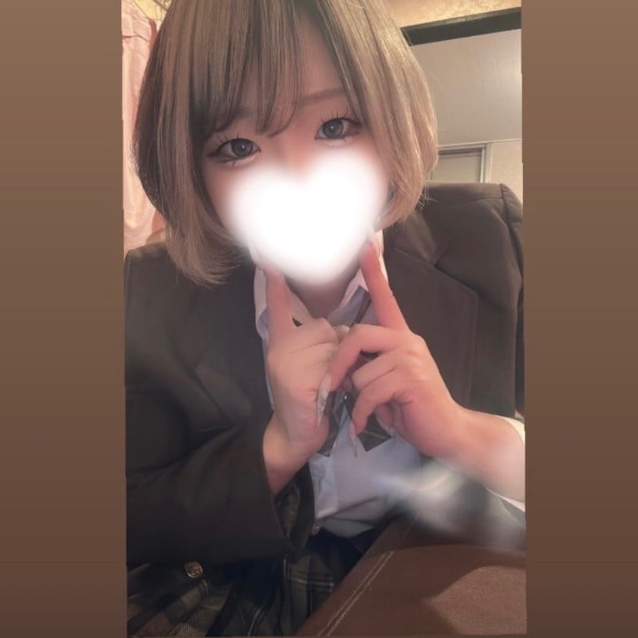 みよん