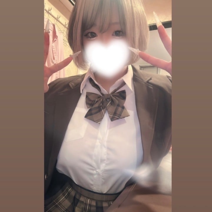 みよん