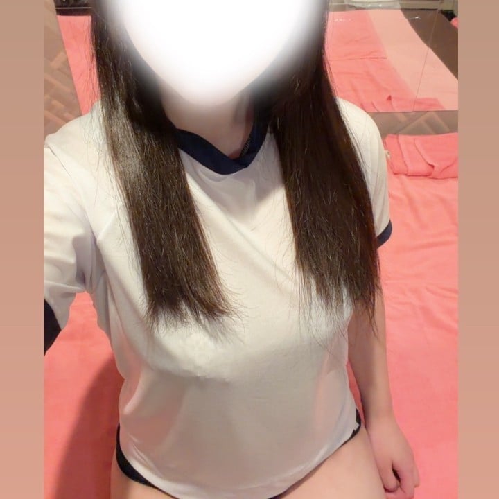 にこ