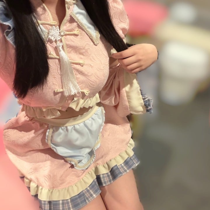 にこ